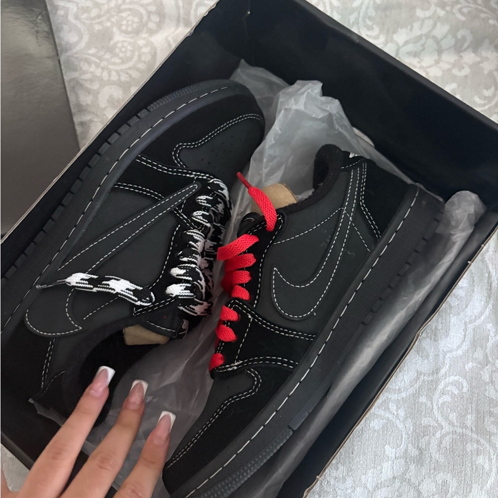 Travis Scott Black and Red Men Shoes